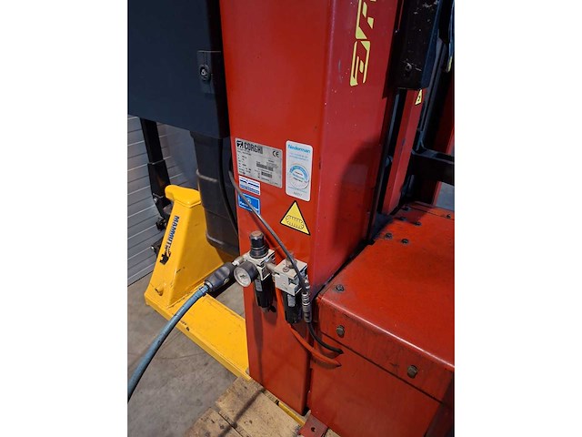 Corghi bandenapparaat - 2009 - master 26 m - overige garage gereedschap - afbeelding 12 van  16