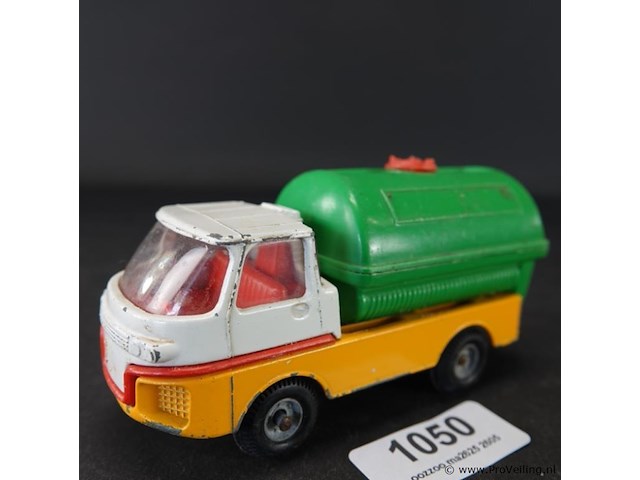 Corgi turbine truck speelgoedauto uit de "qualitoys" serie (ca. 1960) - afbeelding 1 van  5