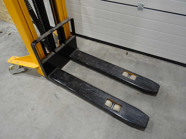 Corlido - 2021 - 1000ms/300 - stapelaar - afbeelding 4 van  6