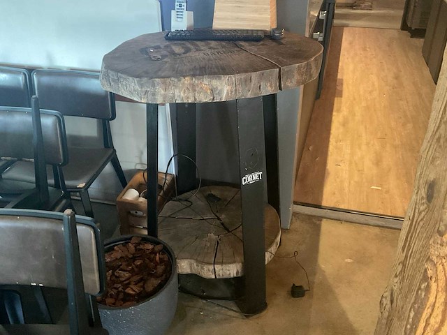 Cornet statafel - afbeelding 1 van  1