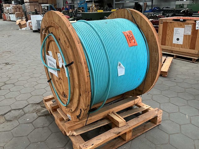 Corning fiber optic cable - afbeelding 1 van  5