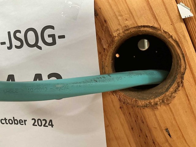 Corning fiber optic cable - afbeelding 5 van  5