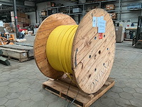 Corning fiber optic cable - afbeelding 1 van  4
