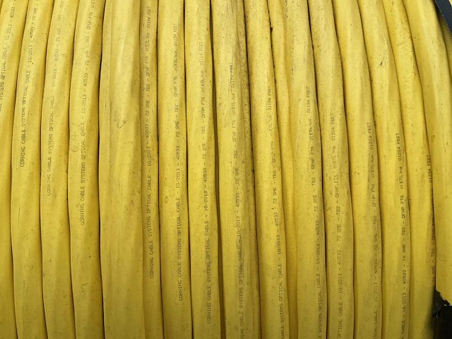Corning fiber optic cable - afbeelding 4 van  4