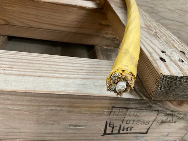 Corning optical cable - afbeelding 4 van  5