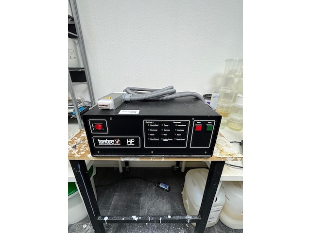 Corona behandelingsmachine hf spottec, hf spottec - afbeelding 1 van  6