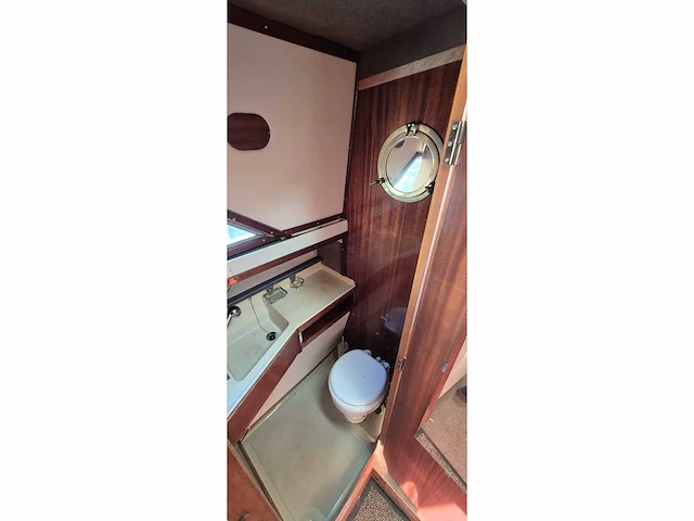 Coronet - 27 - motor yacht - afbeelding 4 van  31