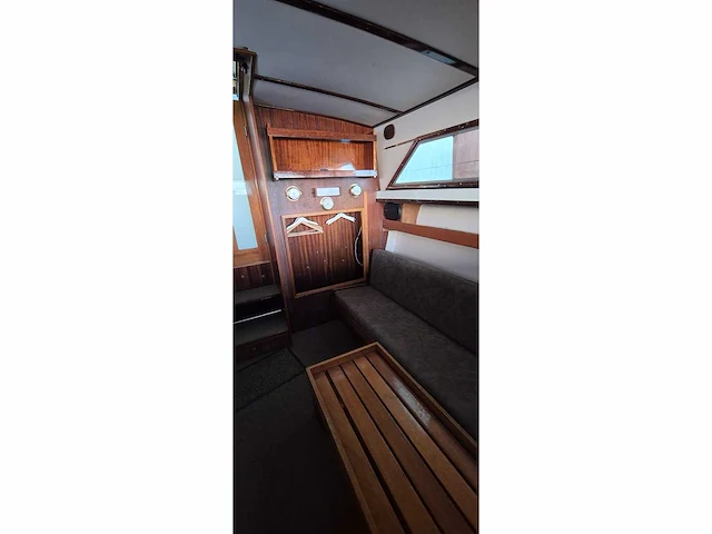 Coronet - 27 - motor yacht - afbeelding 9 van  31