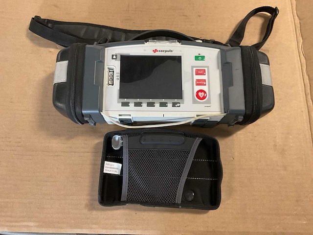 Corpuls 1 defibrillator - afbeelding 4 van  6
