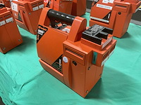 Corpuls semi automatic defibrillator - afbeelding 2 van  7