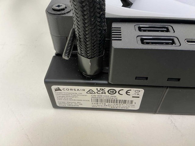 Corsair icue link h115i rgb vloeibare cpu-koeler - afbeelding 6 van  7