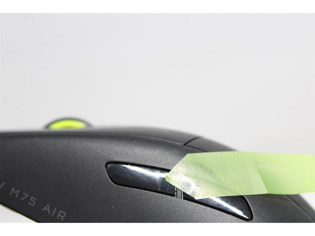 Corsair m75 air ultralichte draadloze gamingmuis 26.000 dpi zwart - afbeelding 4 van  4