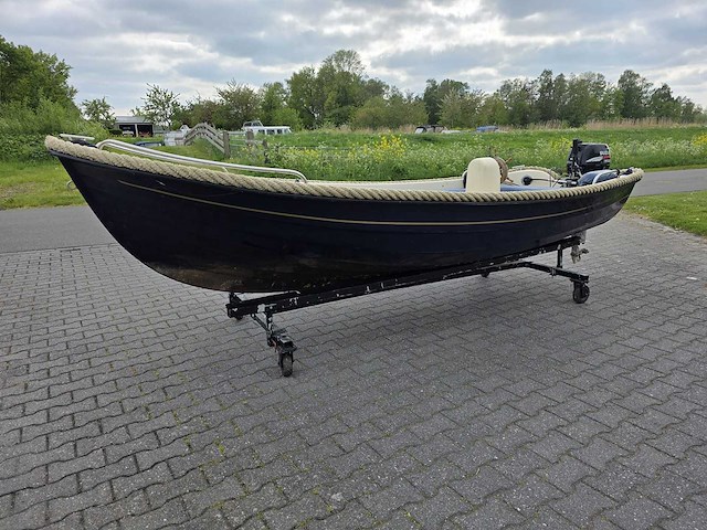 Corsiva - 430 - visboot met 6 pk suzuki 4-takt buitenboordmotor - afbeelding 4 van  18