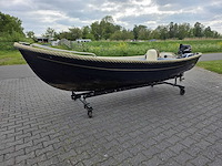 Corsiva - 430 - visboot met 6 pk suzuki 4-takt buitenboordmotor - afbeelding 4 van  18