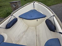 Corsiva - 430 - visboot met 6 pk suzuki 4-takt buitenboordmotor - afbeelding 13 van  18