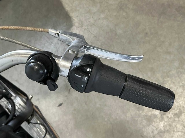 Cortina eu4 elektrische damesfiets - afbeelding 9 van  10