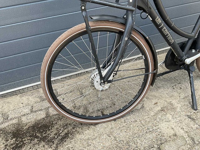 Cortina l4 e-u4 elektrische transportfiets - afbeelding 7 van  14