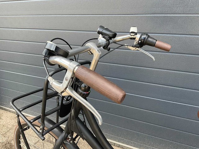 Cortina l4 e-u4 elektrische transportfiets - afbeelding 13 van  14