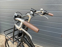 Cortina l4 e-u4 elektrische transportfiets - afbeelding 13 van  14