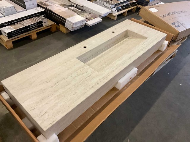 Cosentino simplicity wastafel silestone 180x60 cm - afbeelding 1 van  7