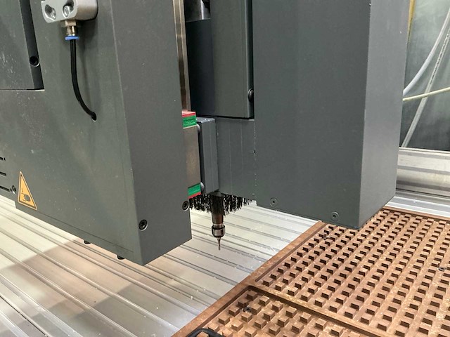 Cosign 500 cnc freesmachine - afbeelding 2 van  14