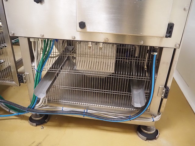 Cosmo food machinery s.r.l. - afbeelding 11 van  13
