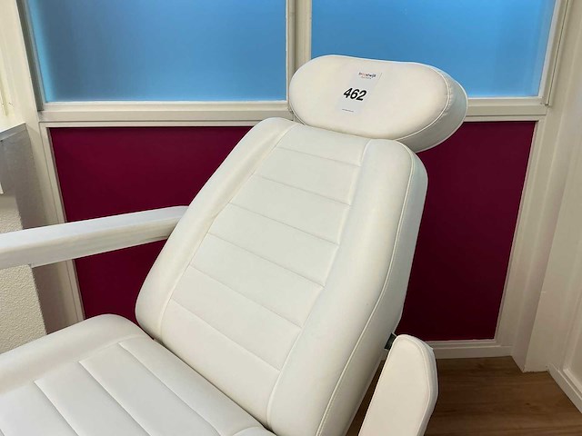 Cosmodern reichert ez behandelstoel - afbeelding 4 van  8