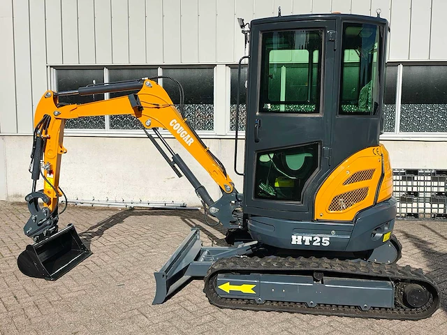 Cougar - 2026 - ht25 - kubota - minigraafmachine - afbeelding 12 van  39