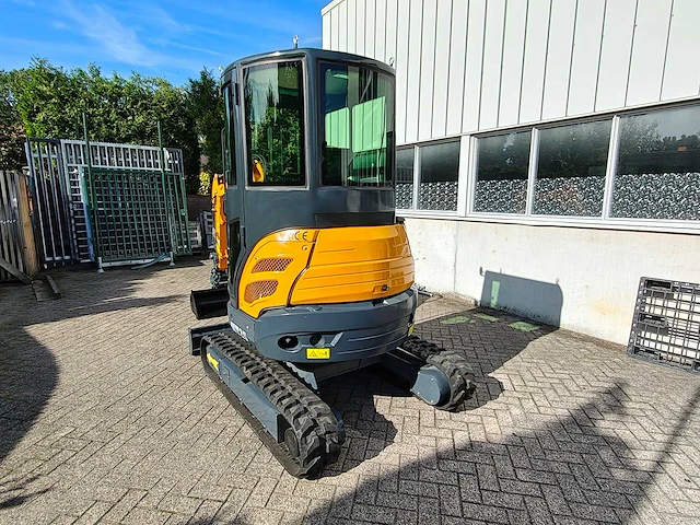 Cougar - 2026 - ht25 - kubota - minigraafmachine - afbeelding 34 van  39