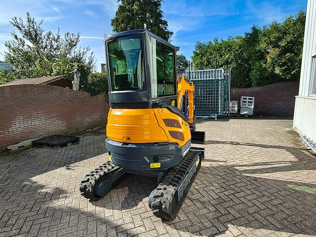 Cougar - 2026 - ht25 - kubota - minigraafmachine - afbeelding 35 van  39
