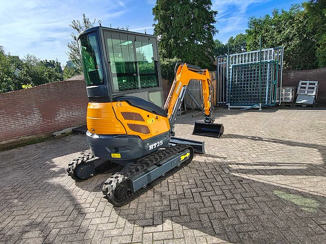 Cougar - 2026 - ht25 - kubota - minigraafmachine - afbeelding 36 van  39