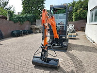 Cougar - 2026 - xt-18u - minigraafmachine (kubota) demo - afbeelding 22 van  28