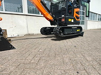 Cougar - 2026 - xt-18u - minigraafmachine (kubota) demo - afbeelding 17 van  28