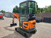 Cougar - 2026 - xt-18u - minigraafmachine (kubota) demo - afbeelding 24 van  28