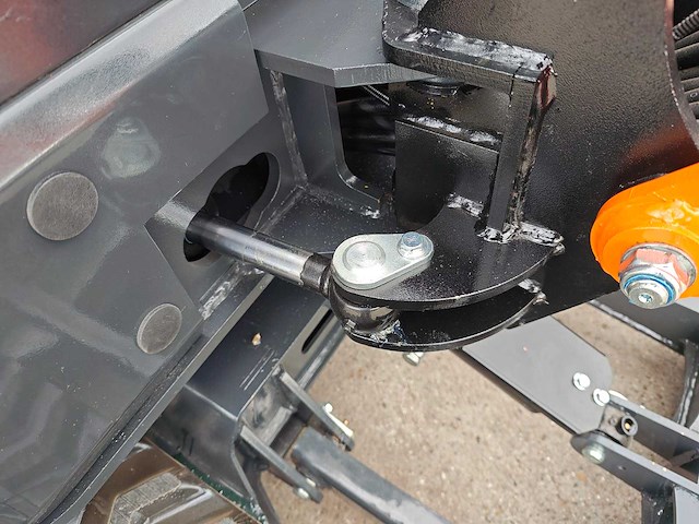 Cougar - 2026 - xt-18u - minigraafmachine (kubota) - afbeelding 18 van  30