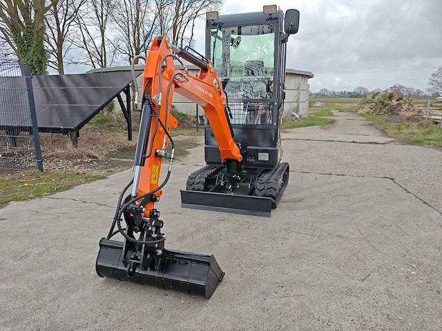 Cougar - 2026 - xt-18u - minigraafmachine (kubota) - afbeelding 29 van  30