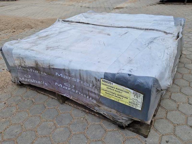 Courtstone boordstenen van beton (ca. 52 stuks) - afbeelding 2 van  3