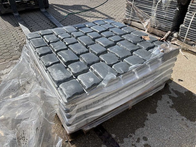 Courtstones - ocean blue 54,70 m2 - afbeelding 1 van  4