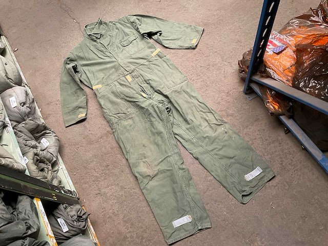 Coverall - afbeelding 1 van  5