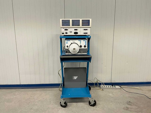 Covidien - forcetriad - elektrochirurgisch apparaat - afbeelding 1 van  5