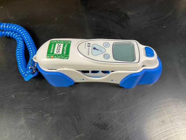 Covidien - genius 2 - trompaanthermometer en basis - afbeelding 2 van  5