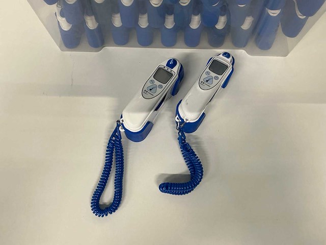 Covidien - genius 2+3 - bak oorthermometers - afbeelding 2 van  2