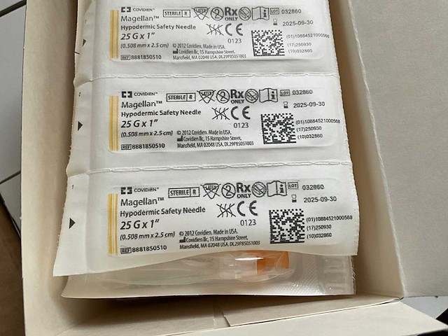 Covidien - magelan - hypodermic safety needle 25g - injectienaald (6000x) - afbeelding 6 van  7