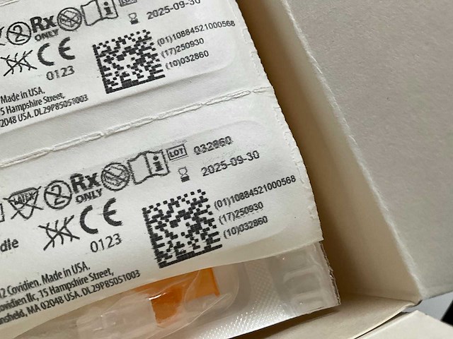 Covidien - magelan - hypodermic safety needle 25g - injectienaald (6000x) - afbeelding 7 van  7