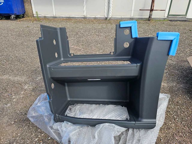 Covind - mercedes actros - vrachtwagen onderdeel - afbeelding 1 van  4