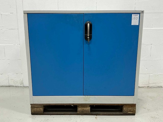 Cp materiaalkast met inhoud - afbeelding 1 van  8