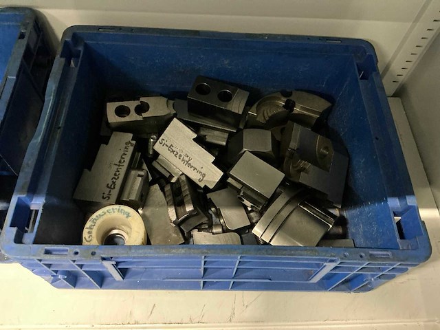 Cp materiaalkast met inhoud - afbeelding 5 van  8