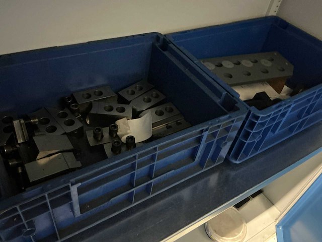 Cp materiaalkast met inhoud - afbeelding 3 van  6