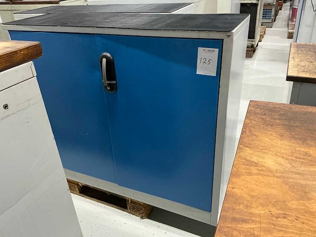 Cp materiaalkast met inhoud - afbeelding 5 van  6