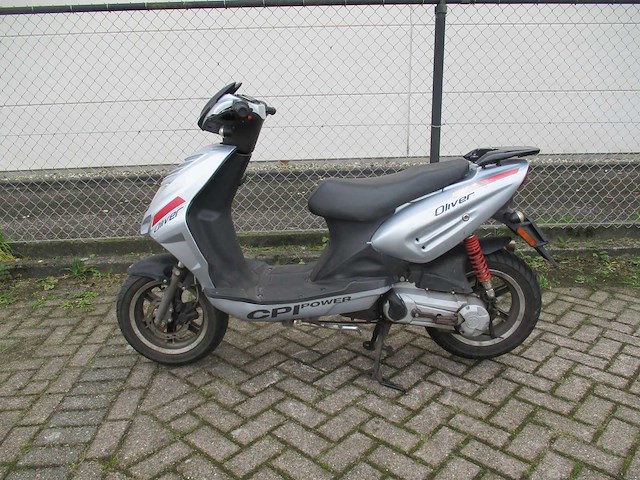 Cpi - bromscooter - oliver city 2 takt! - scooter - afbeelding 1 van  11